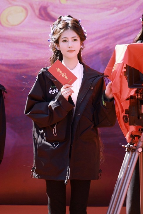 Bai Lu Moonlight Mystique booting ceremony