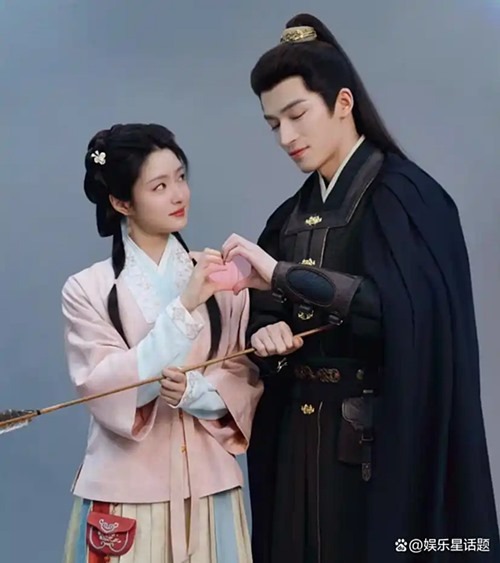 Love in Red Dust main cast