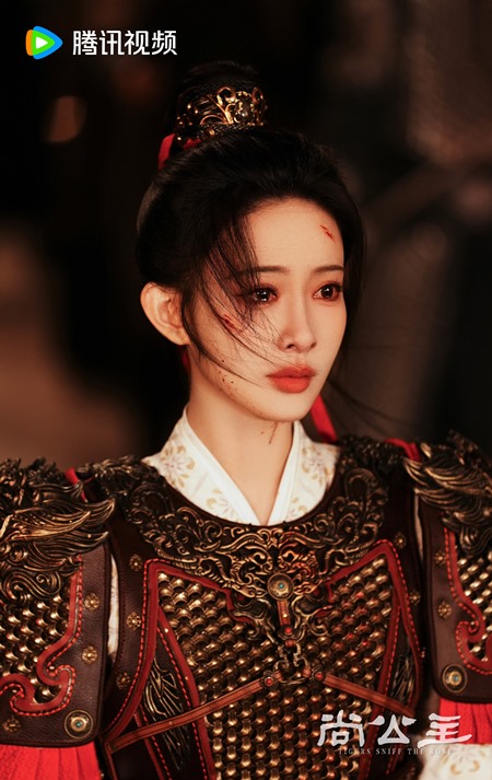 Meng Zi Yi in Tigers Sniff the Rose still