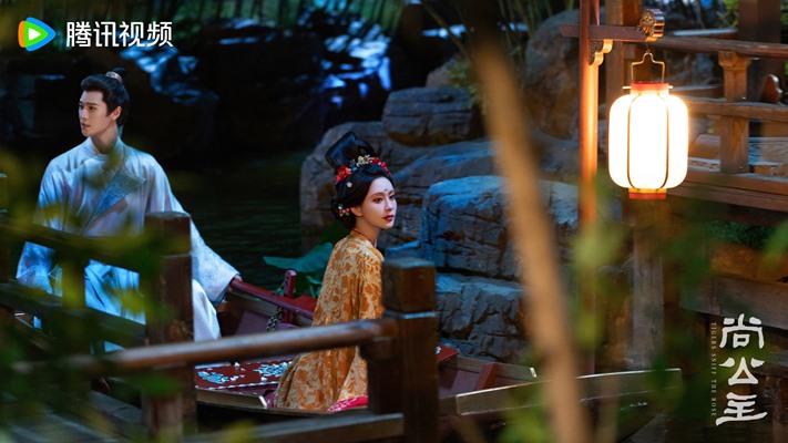 Tigers sniff the rose still Li Yun Rui and Meng Zi Yi